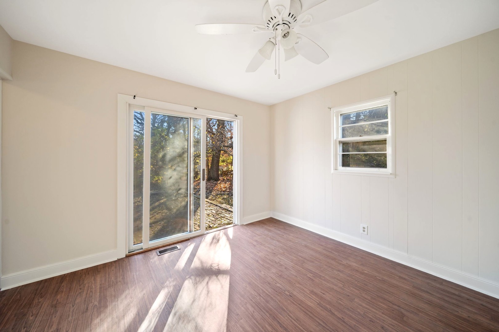 1805 Gilbert Avenue, Downers Grove, IL 60515