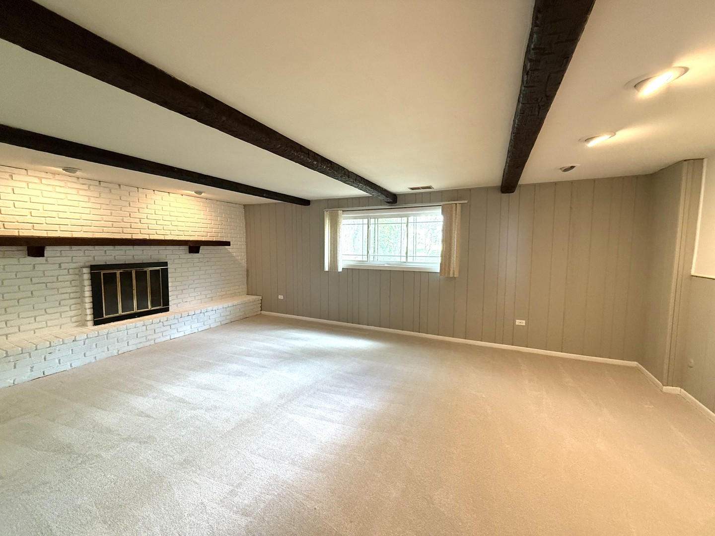 701 Brookside Lane, Frankfort, IL 60423