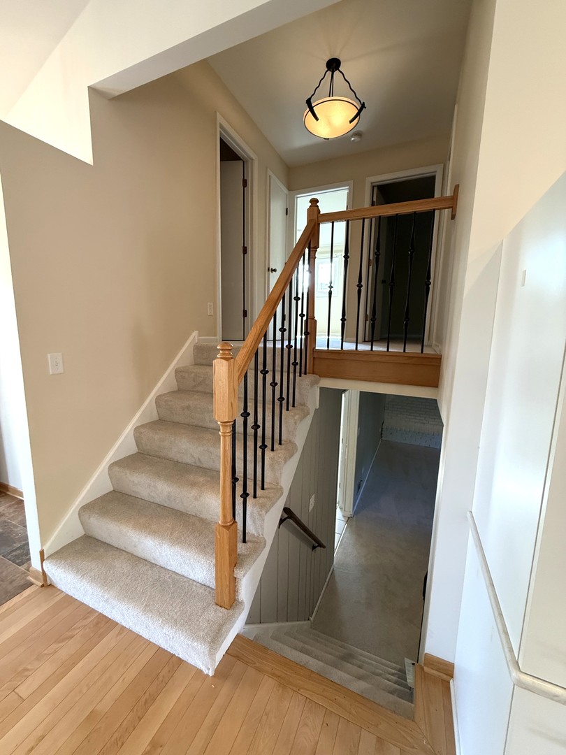 701 Brookside Lane, Frankfort, IL 60423