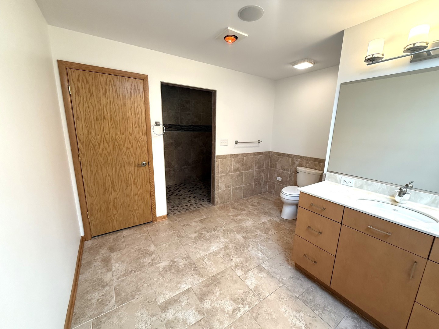 701 Brookside Lane, Frankfort, IL 60423