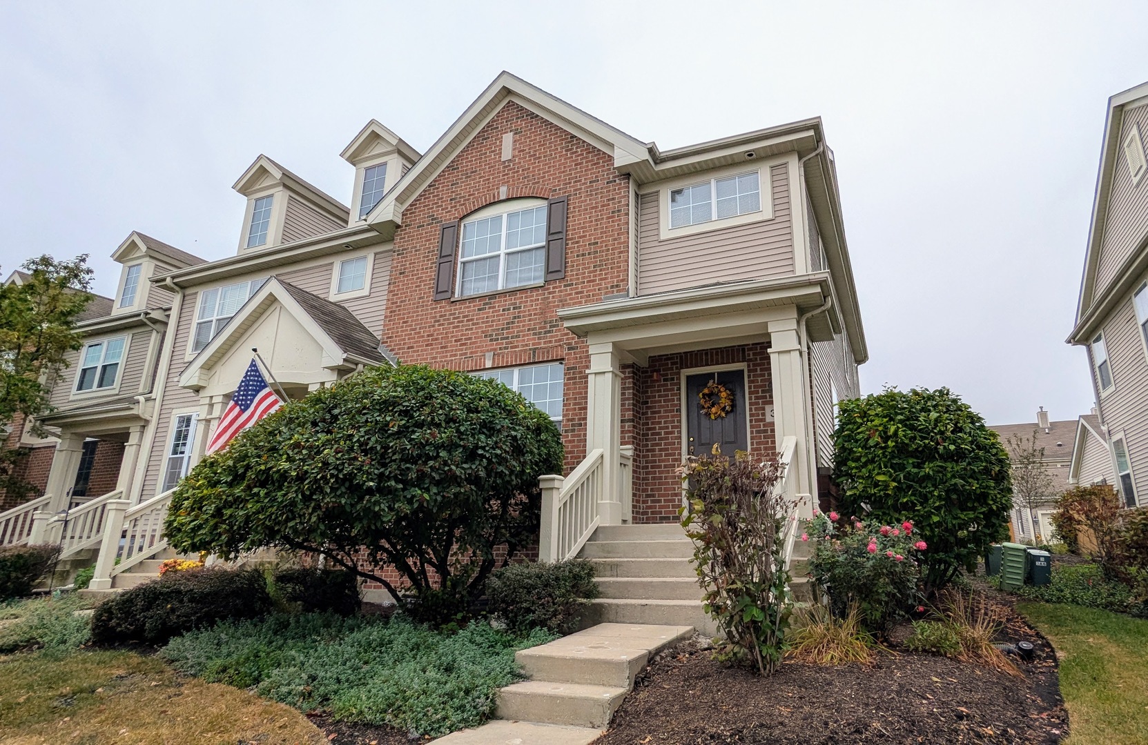 378 S Prospect Avenue, Bartlett, IL 60103