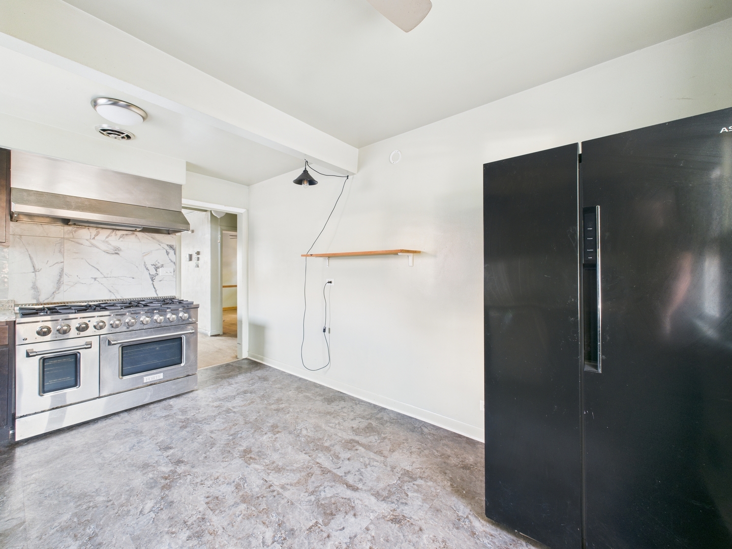 4328 W 109th Street, Oak Lawn, IL 60453