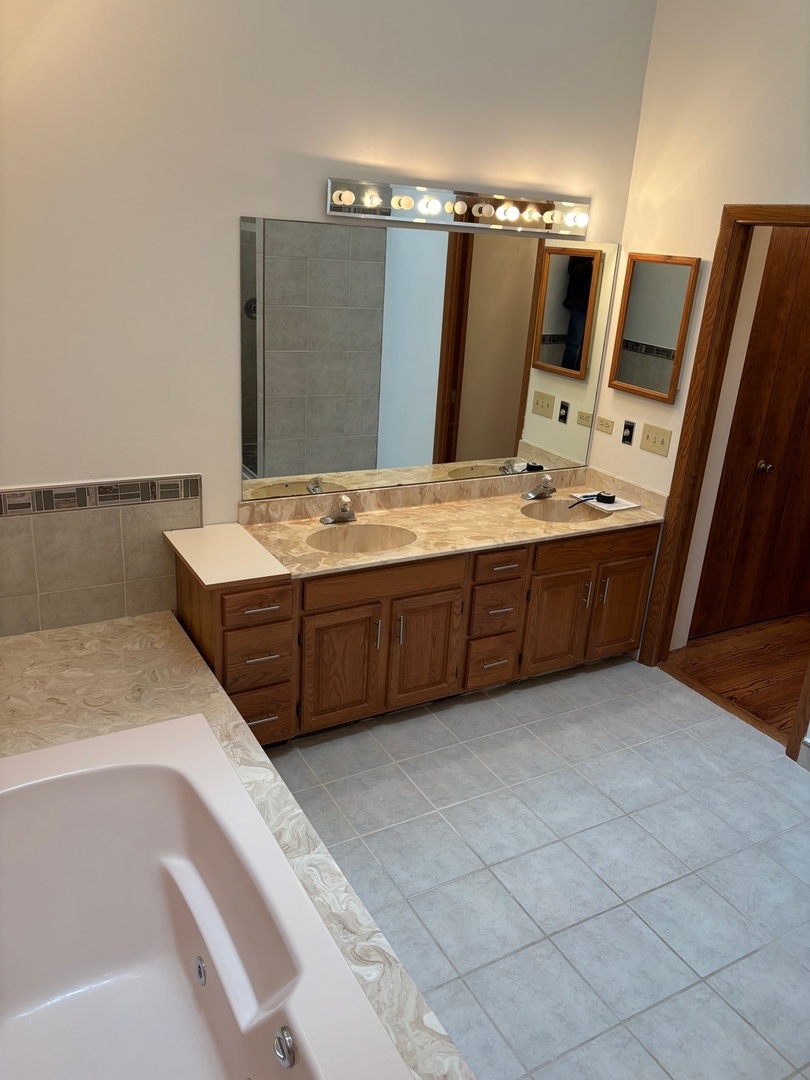 Downers Grove, IL 60515