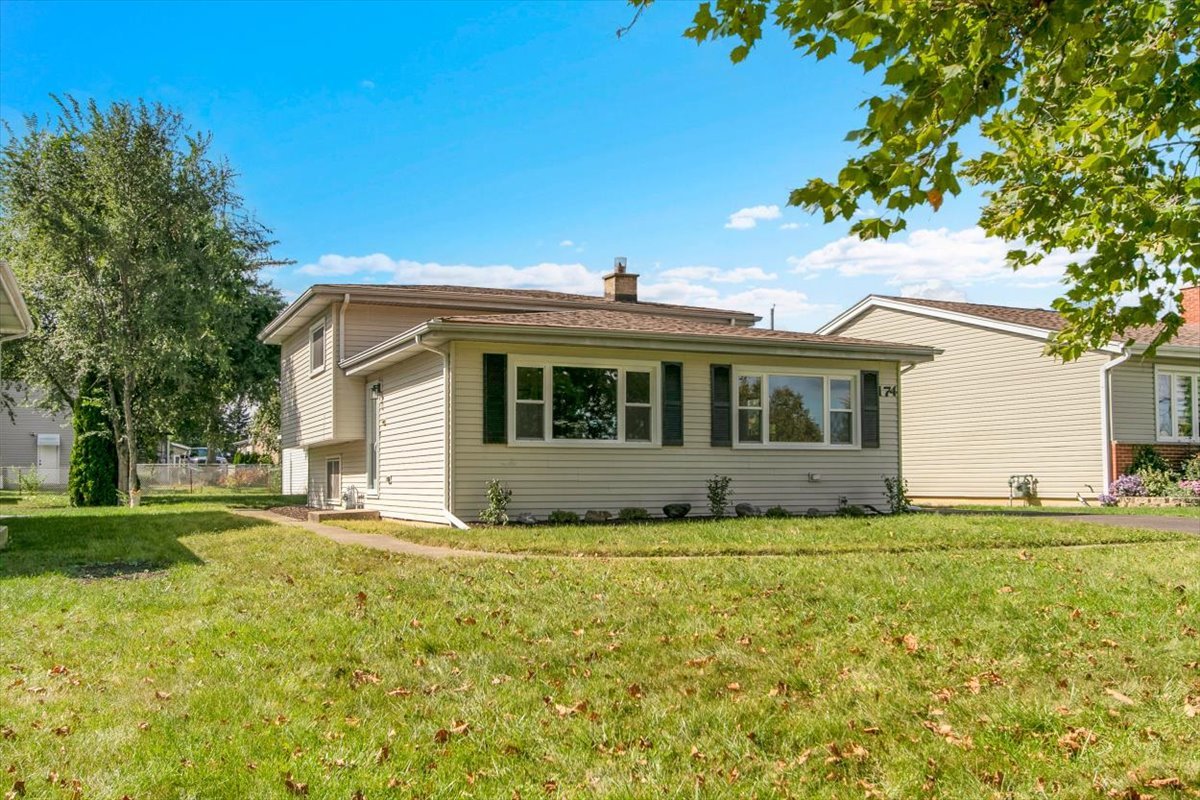 174 Ash Avenue, Wood Dale, IL 60191