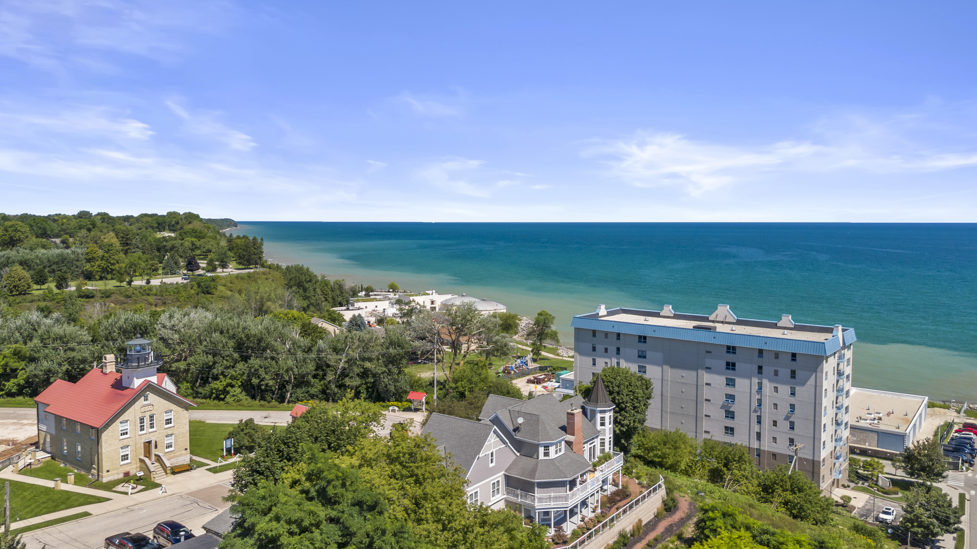 415 N Lake Street #602, Port Washington, WI 53074
