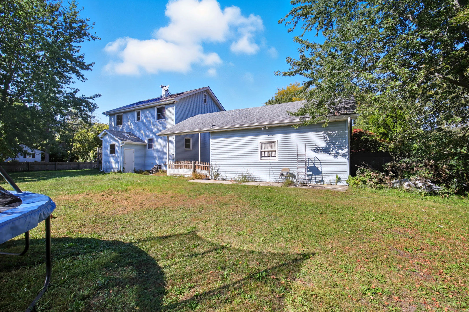 10241 W Bairstow Avenue, Beach Park, IL 60087