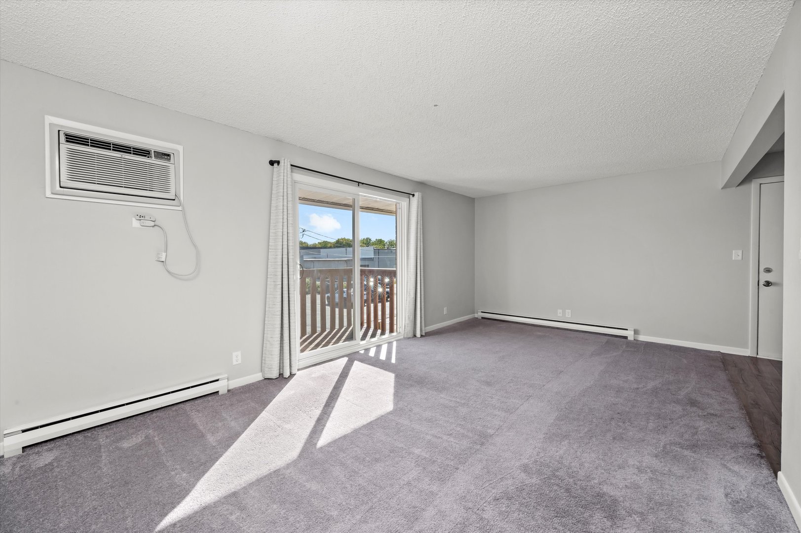 609 E 3rd Street #7, Lockport, IL 60441