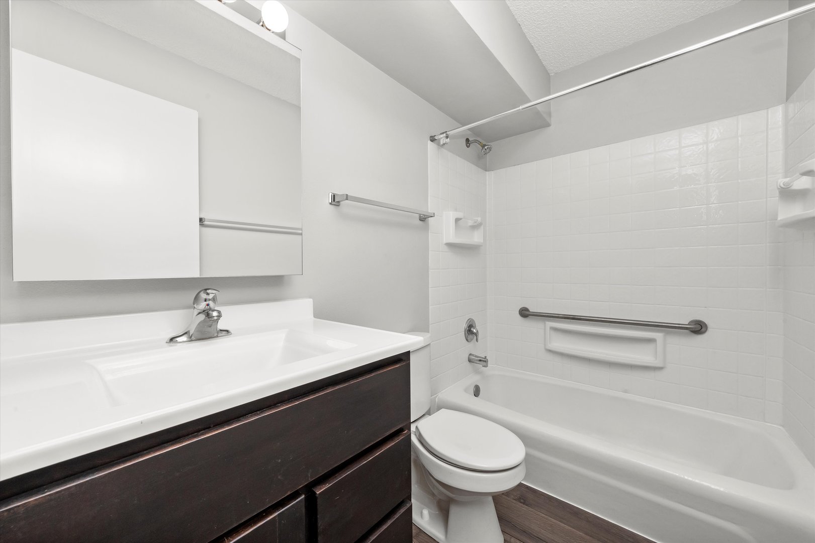 609 E 3rd Street #7, Lockport, IL 60441