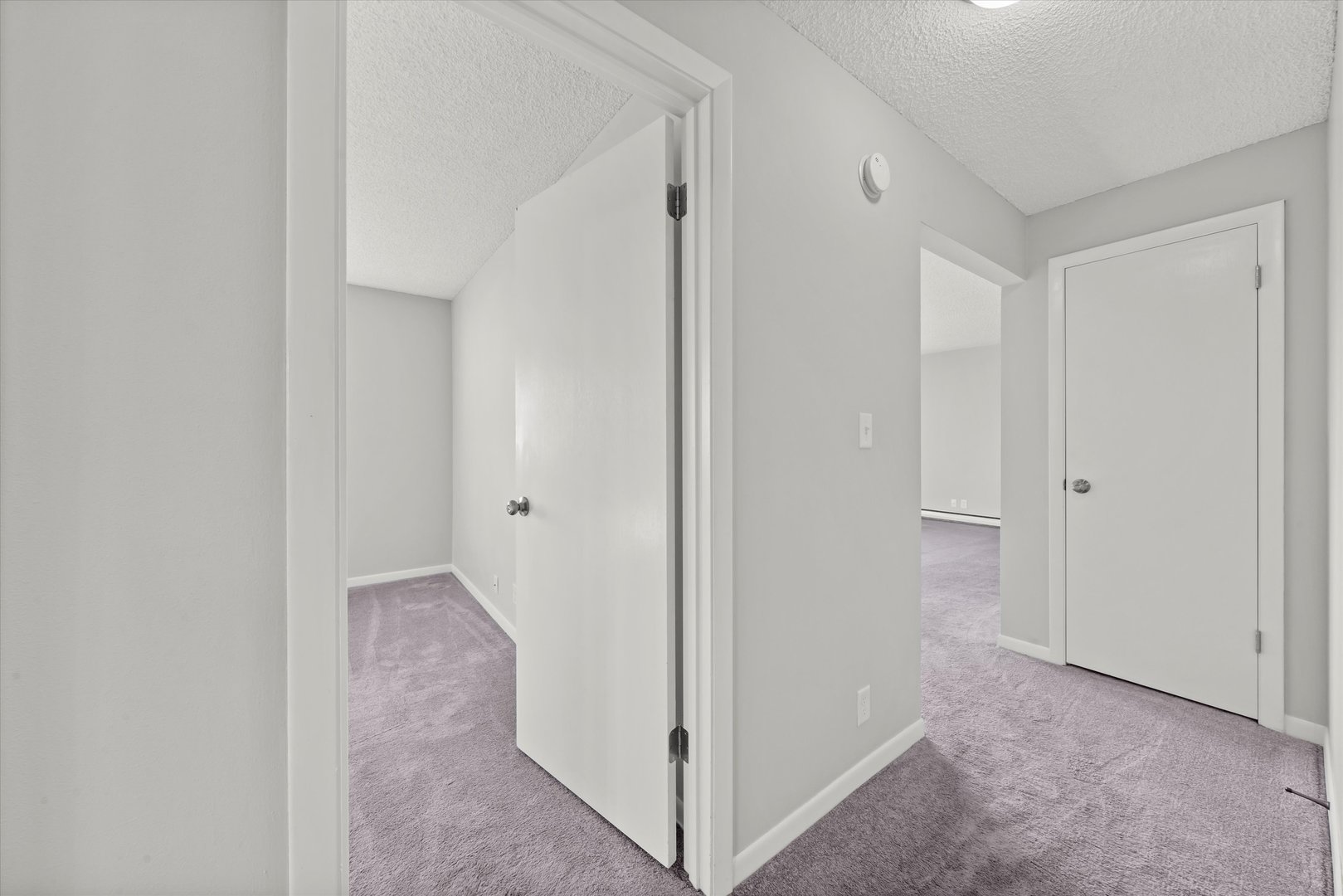 609 E 3rd Street #7, Lockport, IL 60441