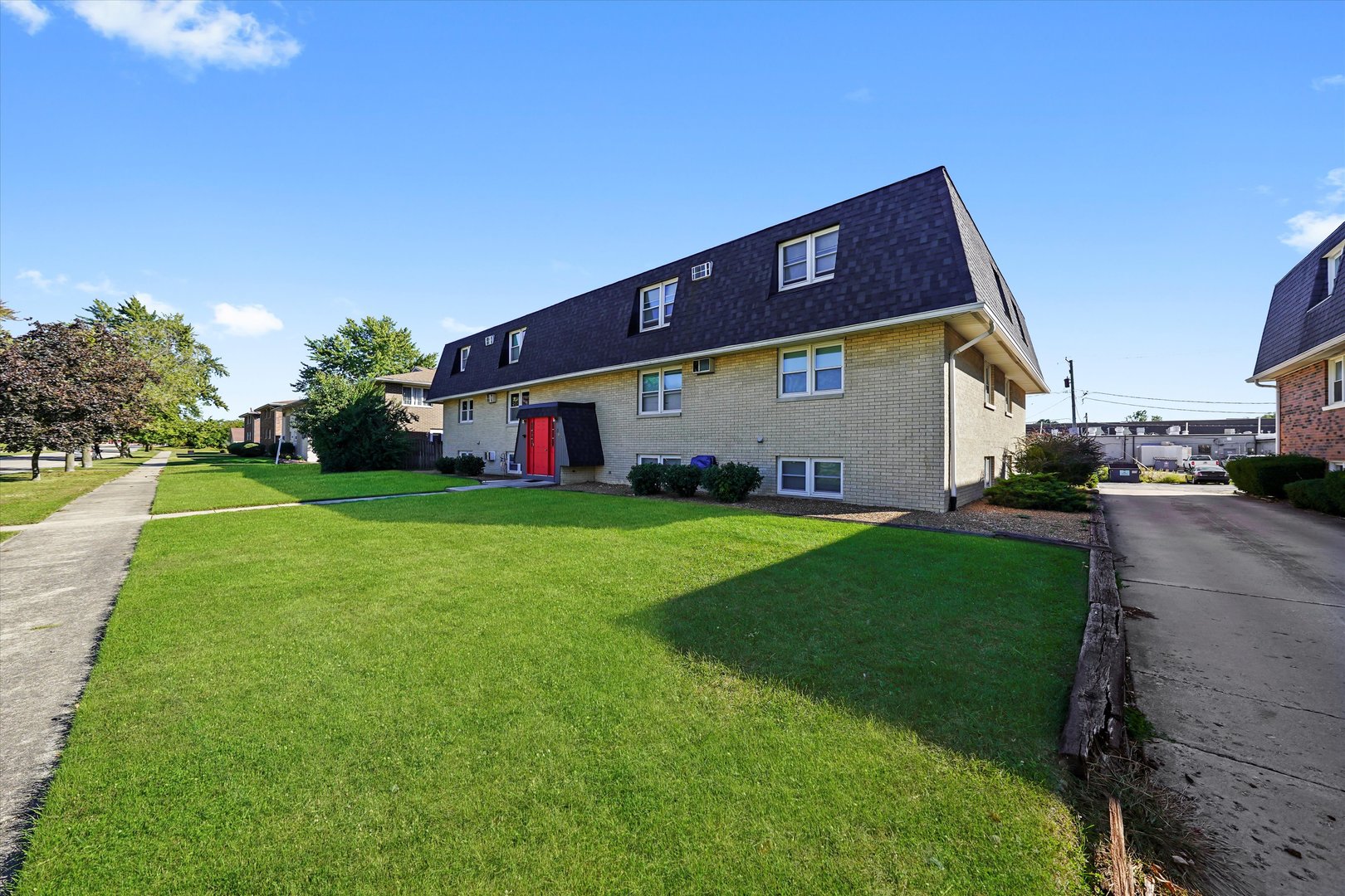 609 E 3rd Street #7, Lockport, IL 60441