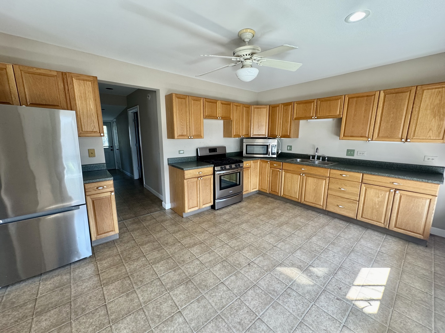 110 N Elm Street, Waterman, IL 60556