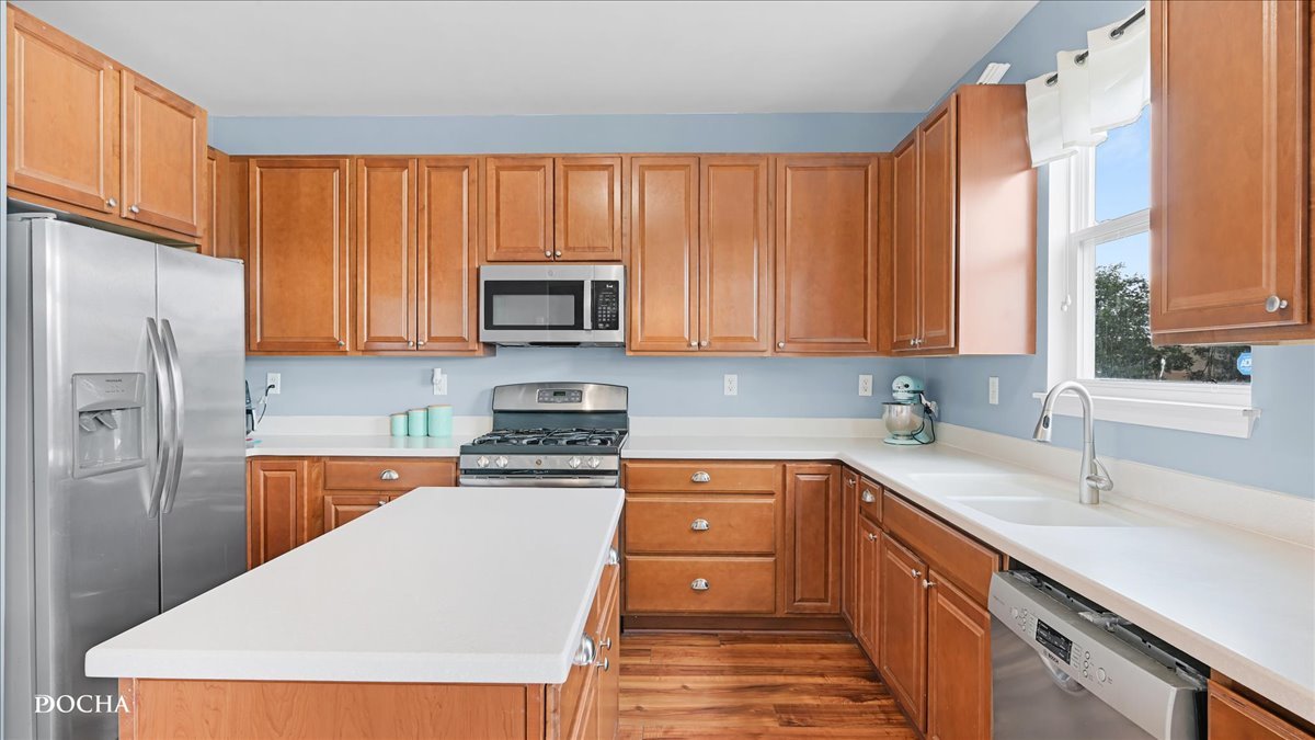 4700 Laughton Avenue, Oswego, IL 60543