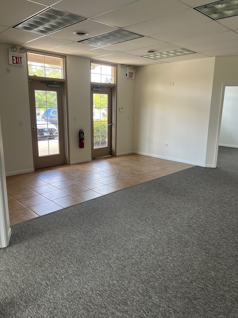 2750-2752 Caton Farm Road #END, Joliet, IL 60435