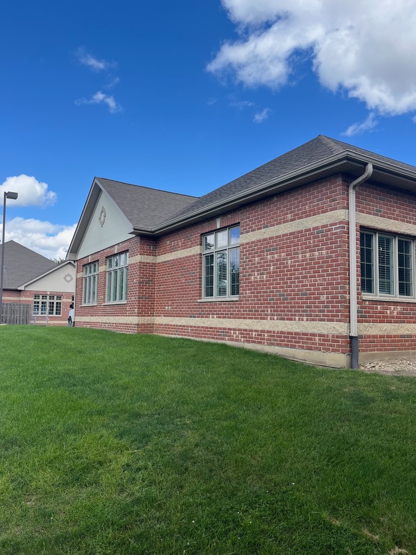 2750-2752 Caton Farm Road #END, Joliet, IL 60435