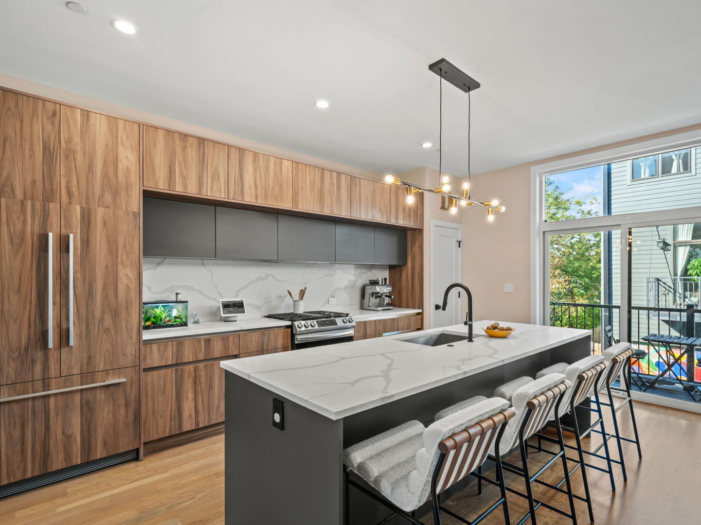 4448 S Drexel Boulevard #A, Chicago, IL 60653