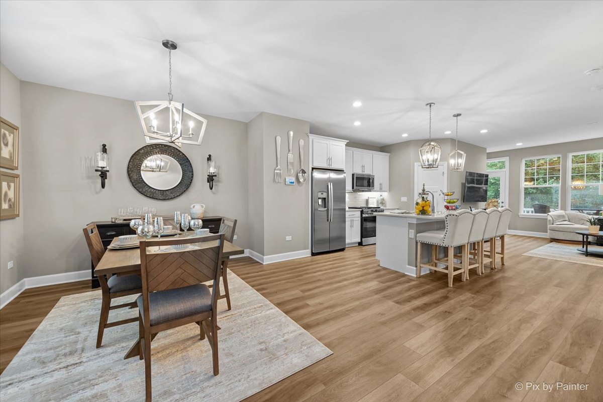 124 E Main Street #2-3, Cary, IL 60013