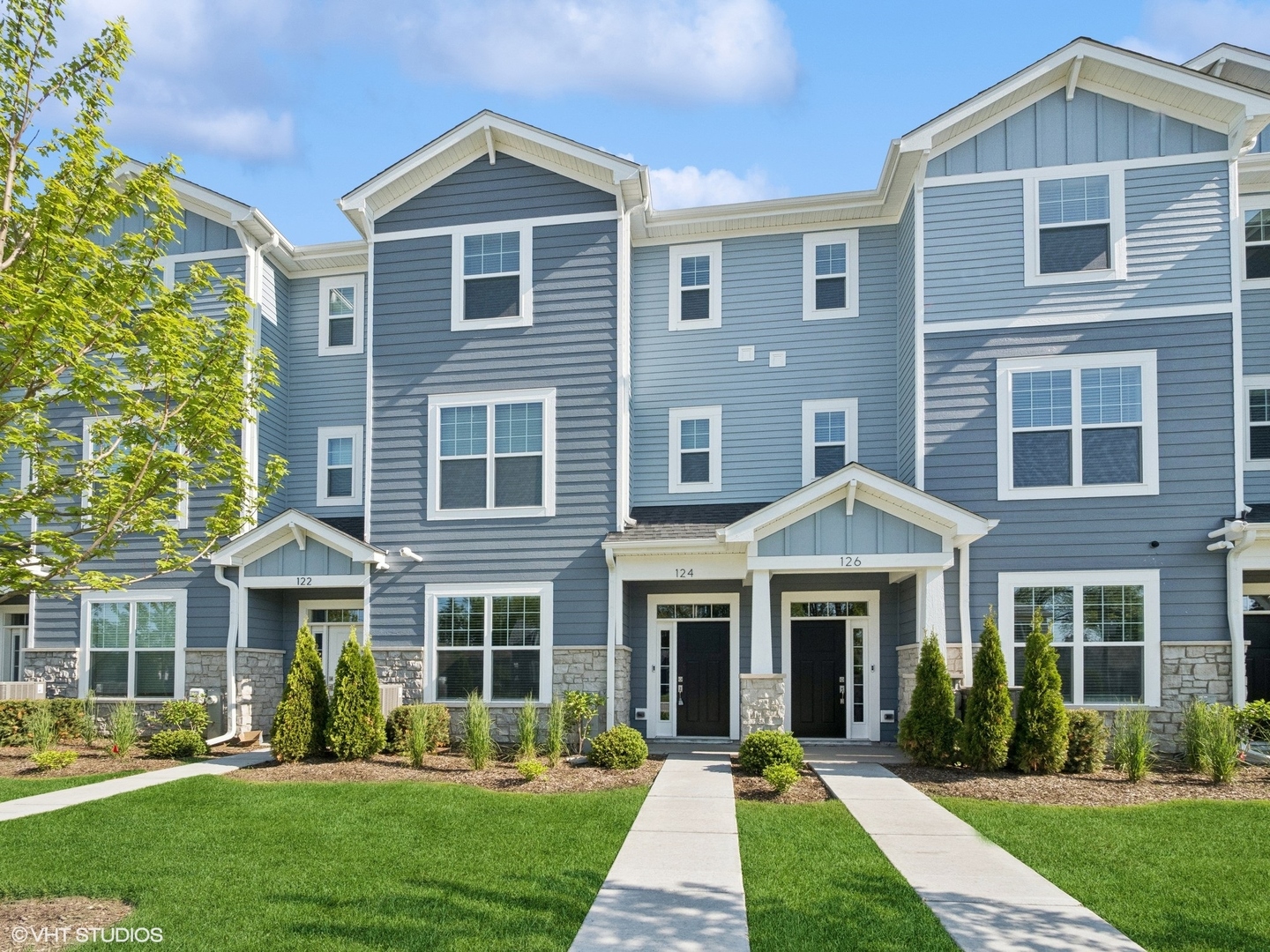 124 E Main Street #2-3, Cary, IL 60013