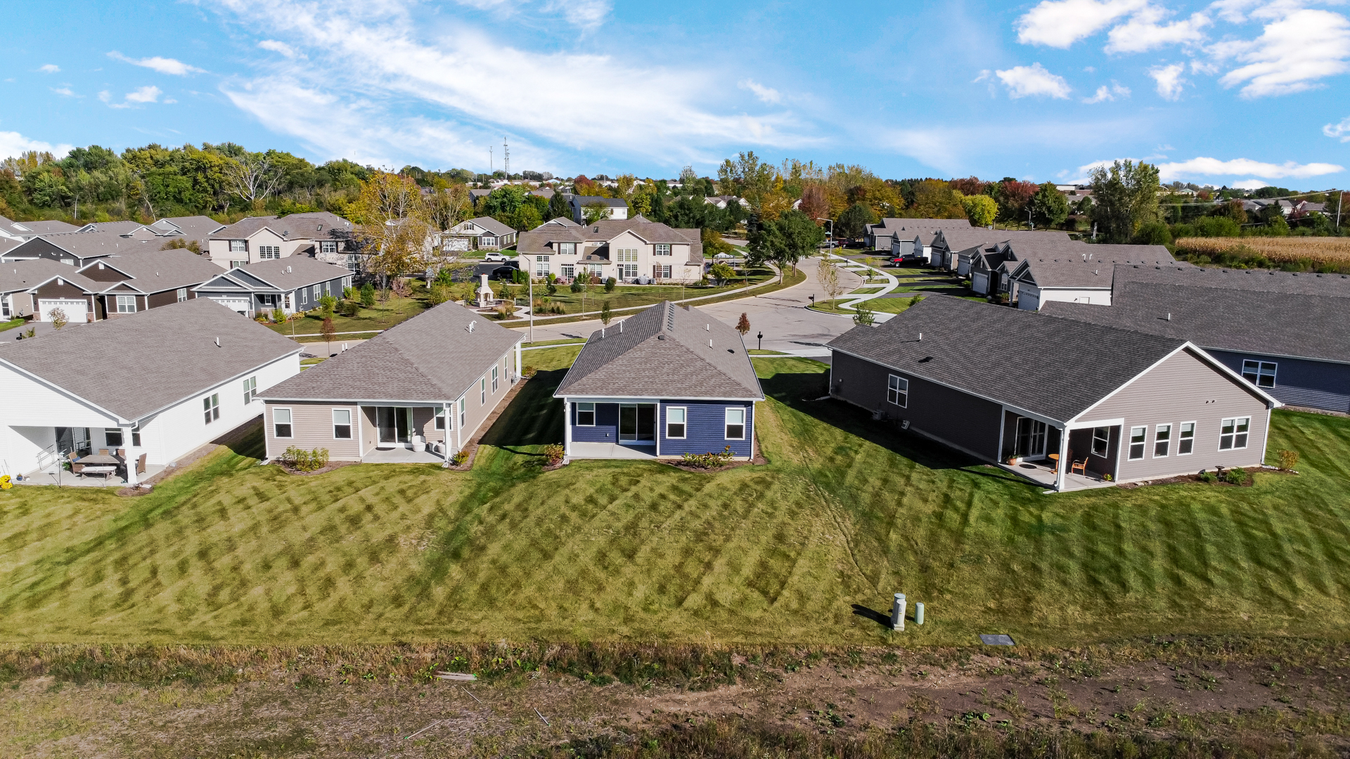 2930 Harnish Drive, Algonquin, IL 60102