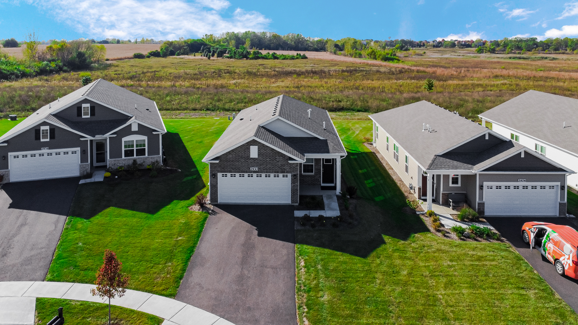 2930 Harnish Drive, Algonquin, IL 60102