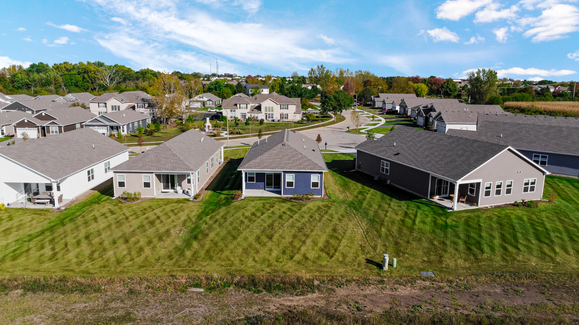 2930 Harnish Drive, Algonquin, IL 60102