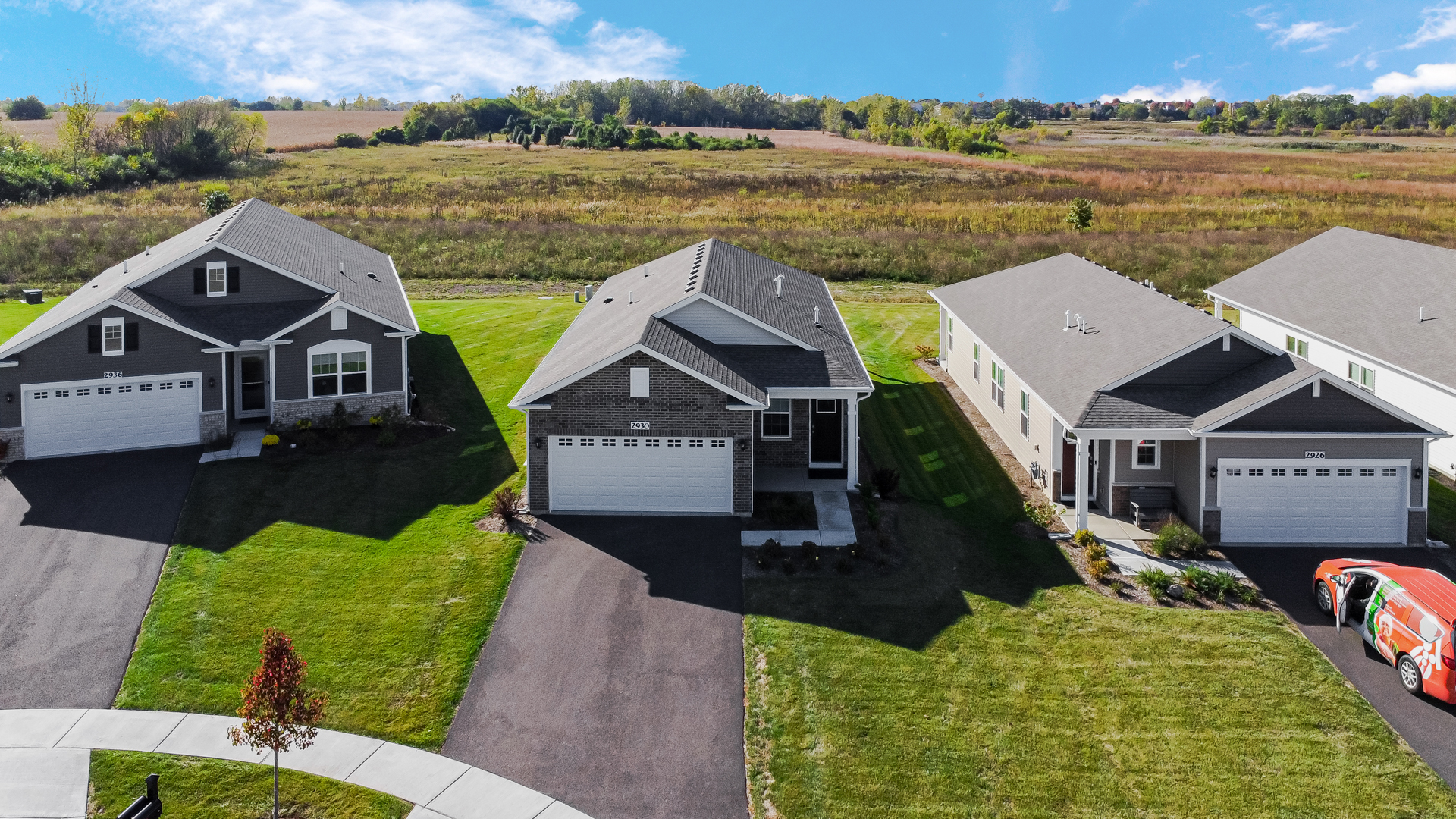 2930 Harnish Drive, Algonquin, IL 60102