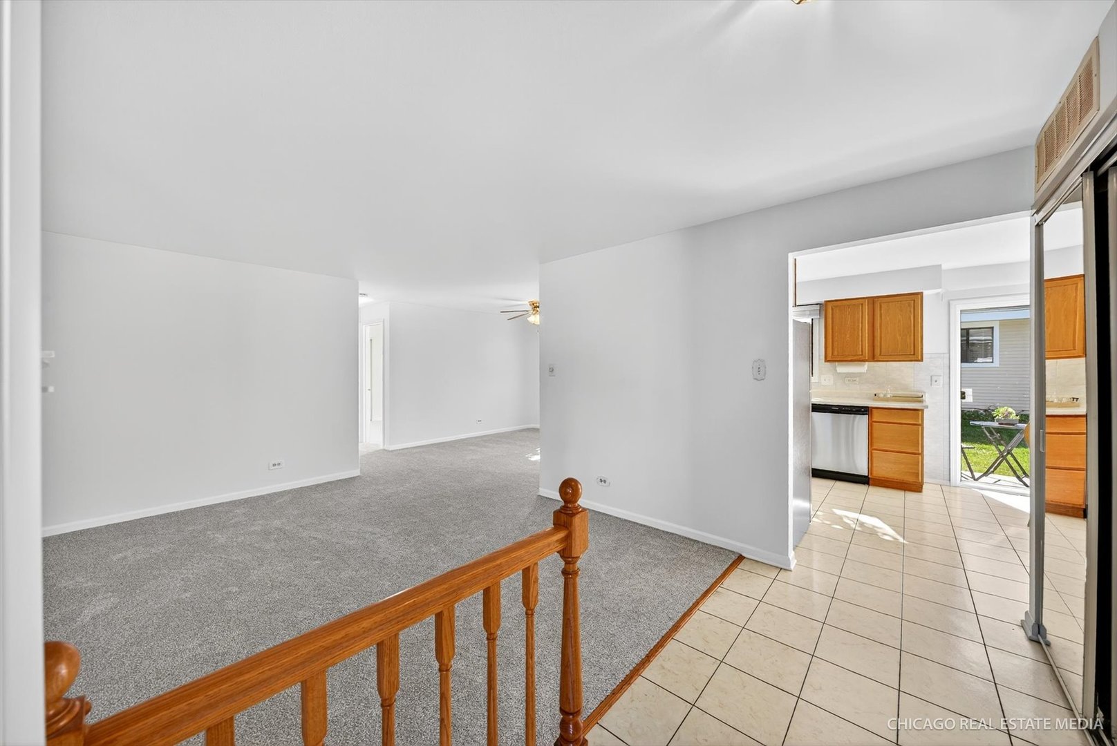 1069 Mohegan Lane, Schaumburg, IL 60193
