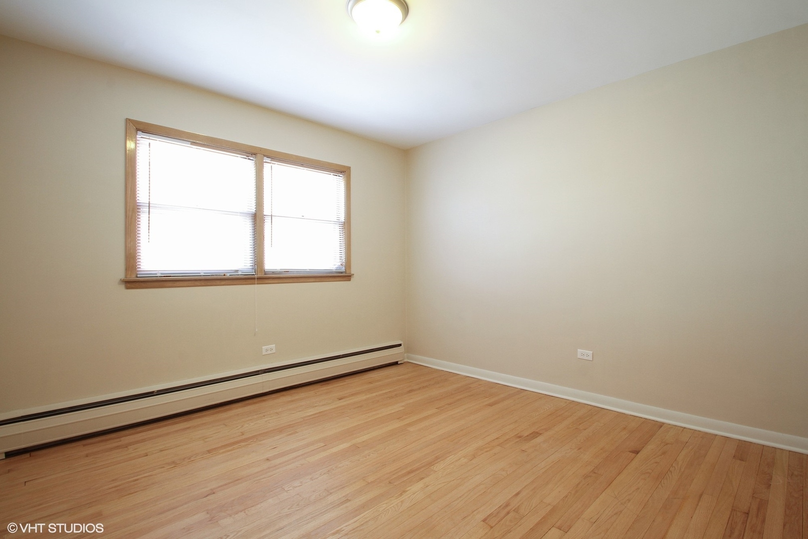 8317 W Summerdale Avenue #1, Chicago, IL 60656