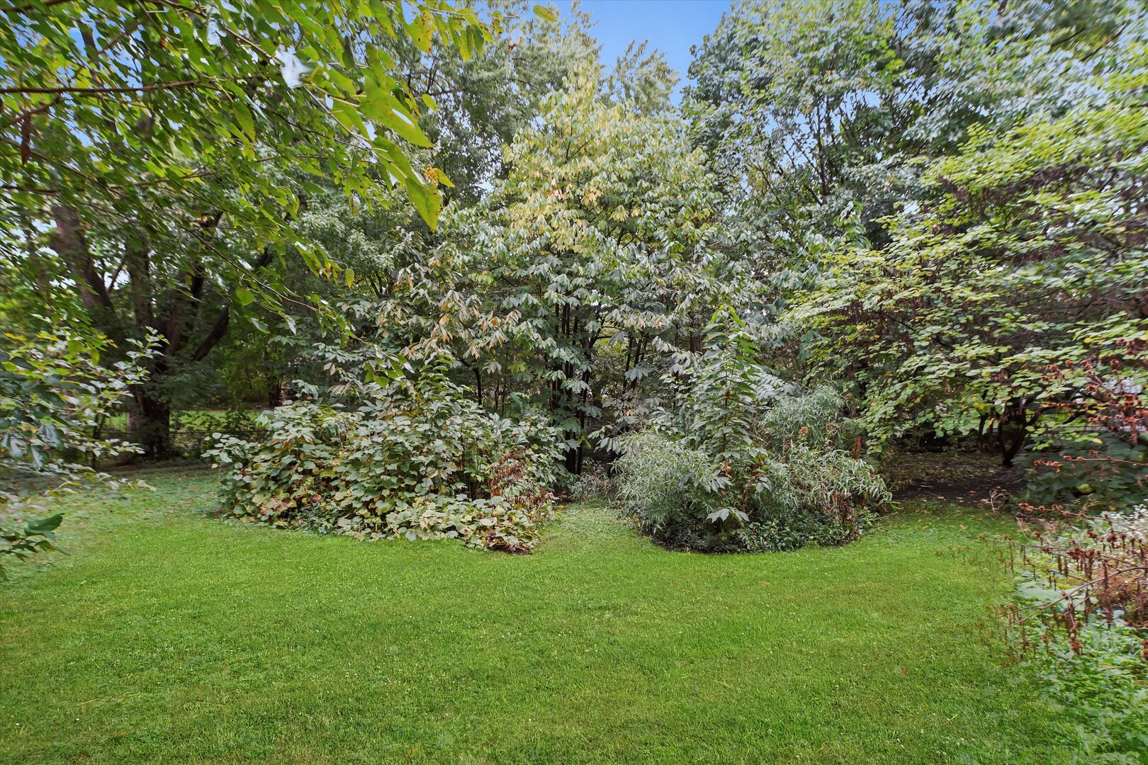 121 Park Avenue, Grayslake, IL 60030
