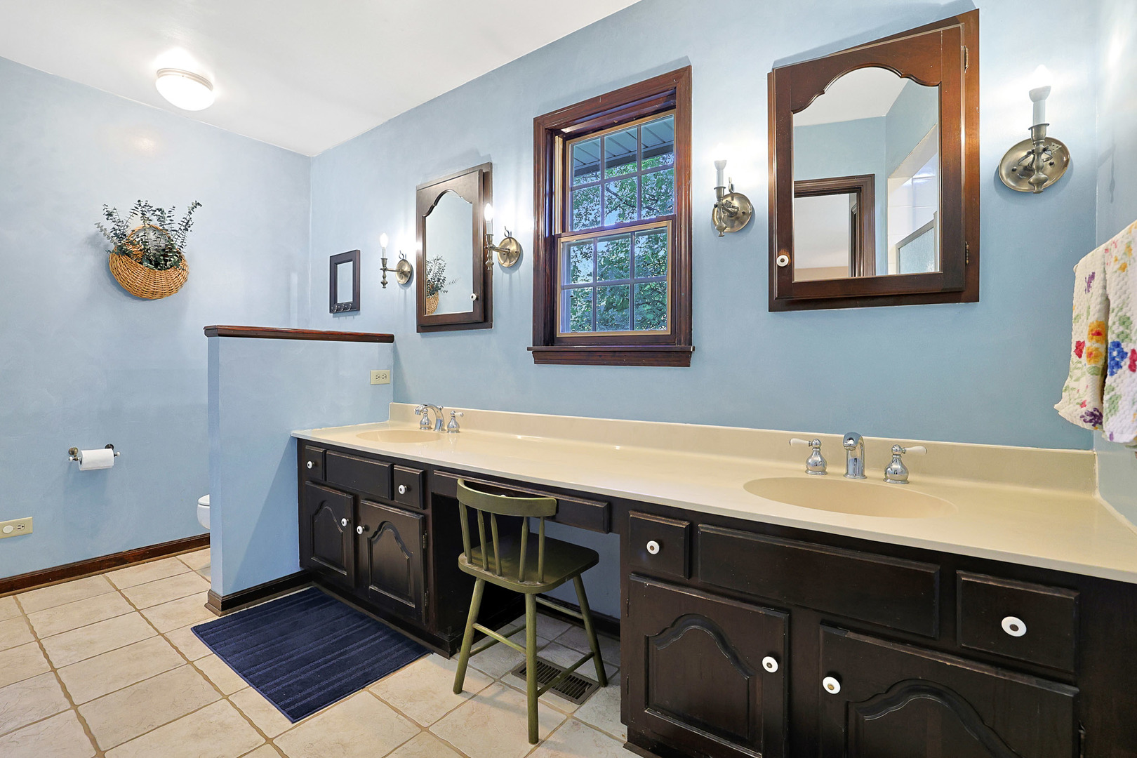 30W030 Schick Road, Bartlett, IL 60103