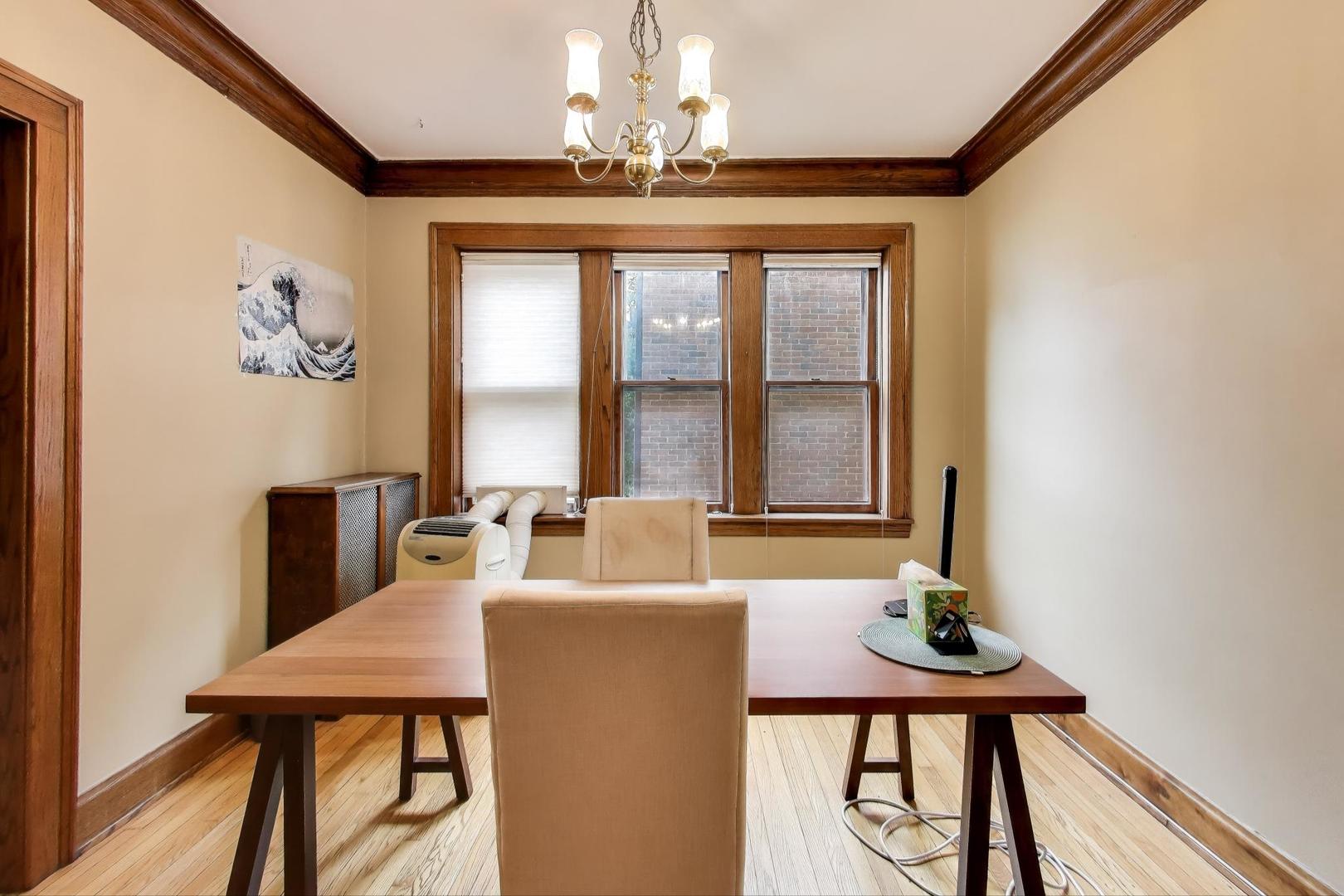 2016 Sherman Avenue #1E, Evanston, IL 60201