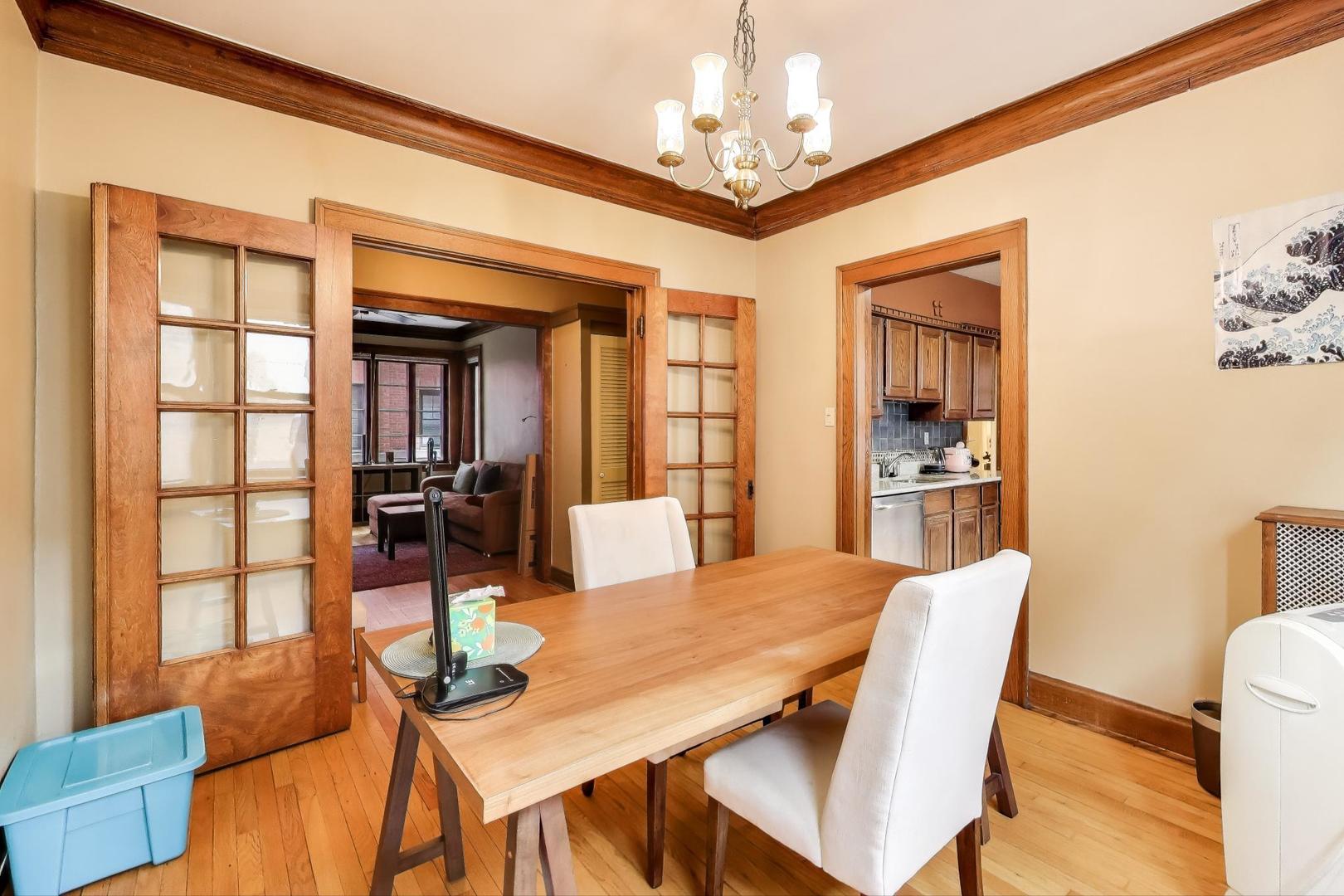2016 Sherman Avenue #1E, Evanston, IL 60201