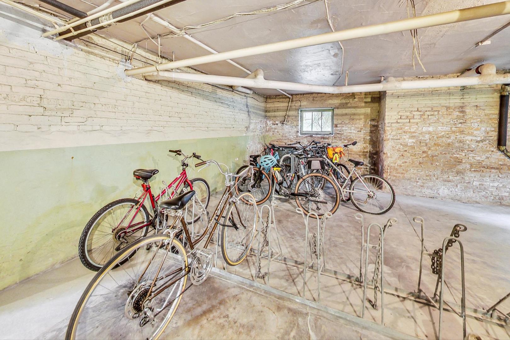 2016 Sherman Avenue #1E, Evanston, IL 60201