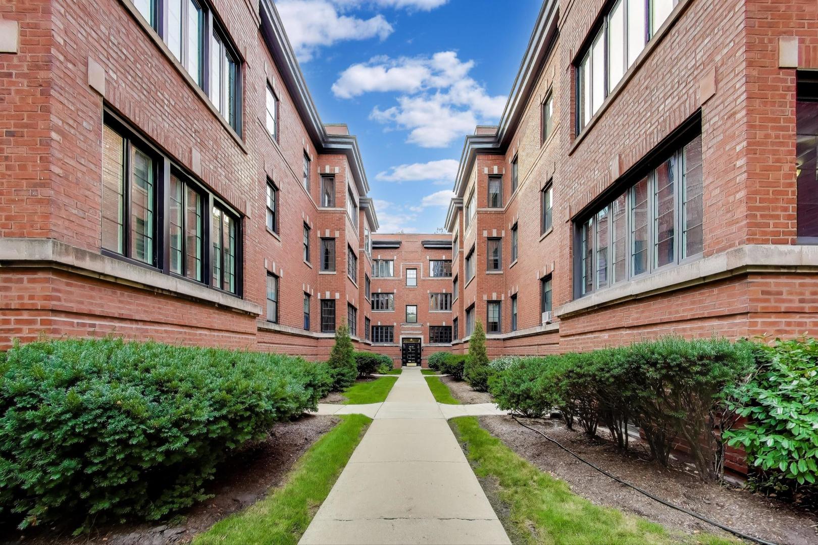 2016 Sherman Avenue #1E, Evanston, IL 60201