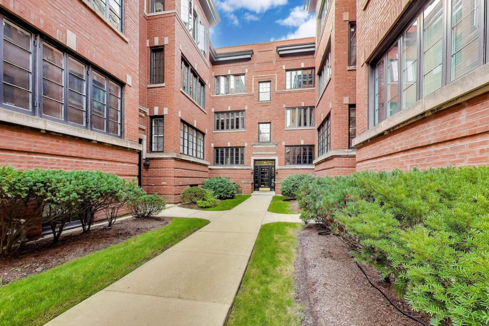 2016 Sherman Avenue #1E, Evanston, IL 60201