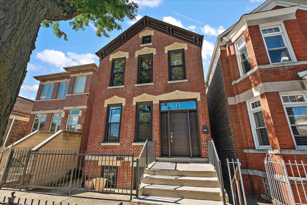 3640 S Lowe Avenue, Chicago, IL 60609