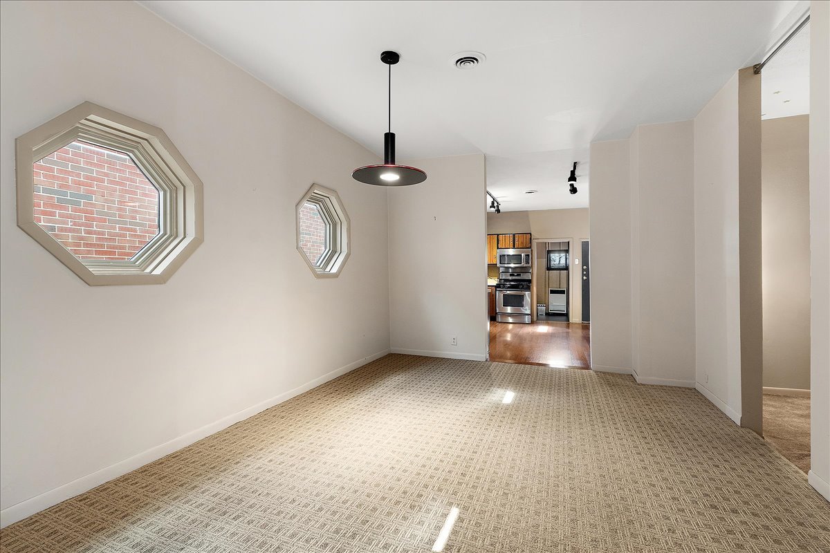 3640 S Lowe Avenue, Chicago, IL 60609