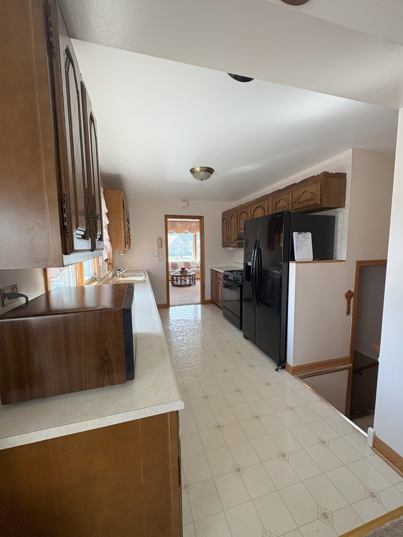 4533 Hirschberg Court, Schiller Park, IL 60176