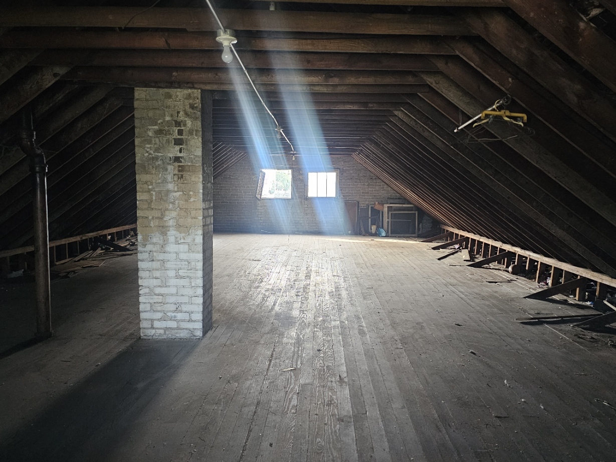 202 156th Place, Calumet City, IL 60409