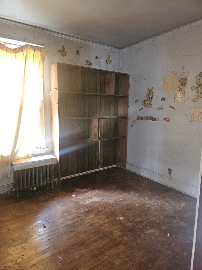 202 156th Place, Calumet City, IL 60409