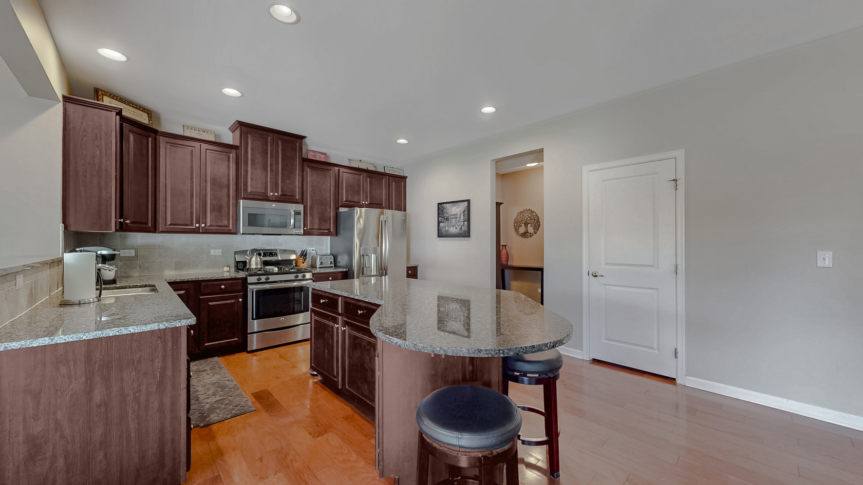 16607 Lewood Drive, Plainfield, IL 60586