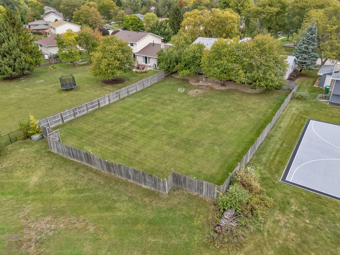 905 Somerset Acres, New Lenox, IL 60451