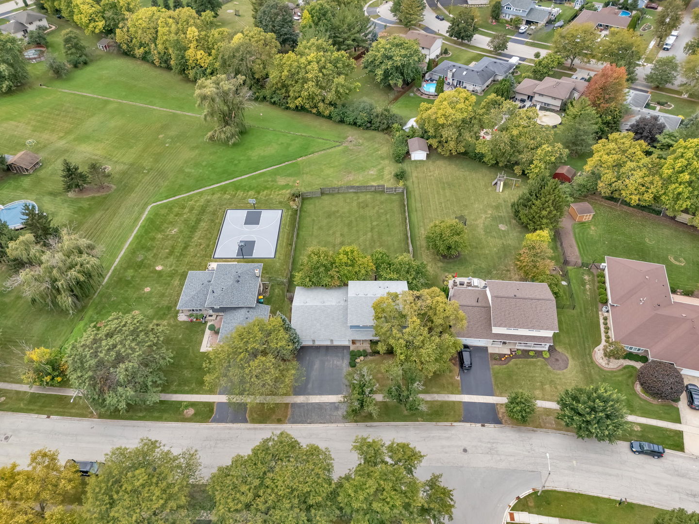 905 Somerset Acres, New Lenox, IL 60451