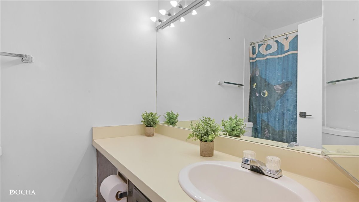 801 S Plymouth Court #809, Chicago, IL 60605