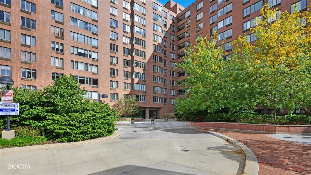 801 S Plymouth Court #809, Chicago, IL 60605