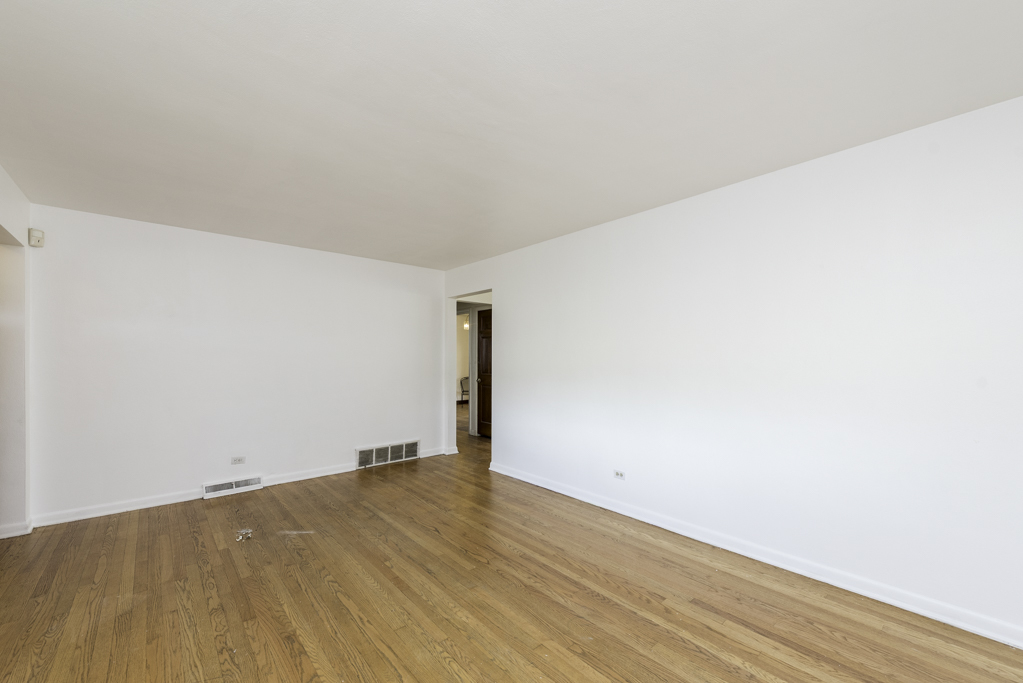 1815 Hervey Avenue, North Chicago, IL 60064