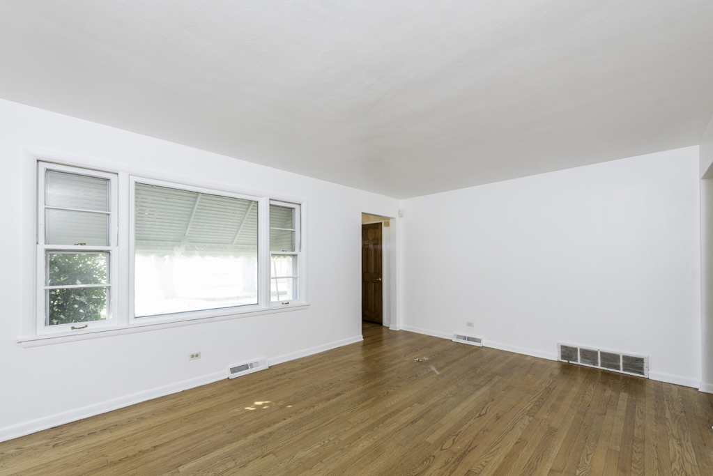 1815 Hervey Avenue, North Chicago, IL 60064