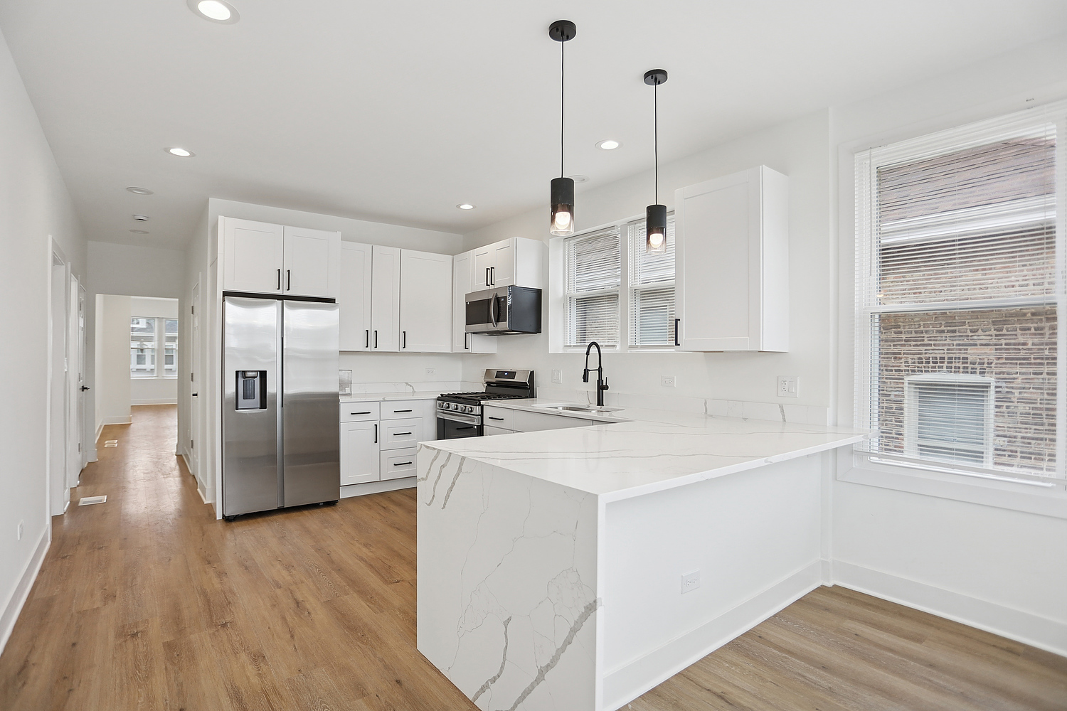 2336 Scoville Avenue, Berwyn, IL 60402