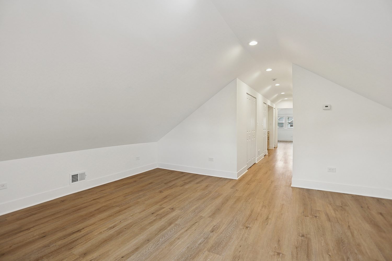 2336 Scoville Avenue, Berwyn, IL 60402