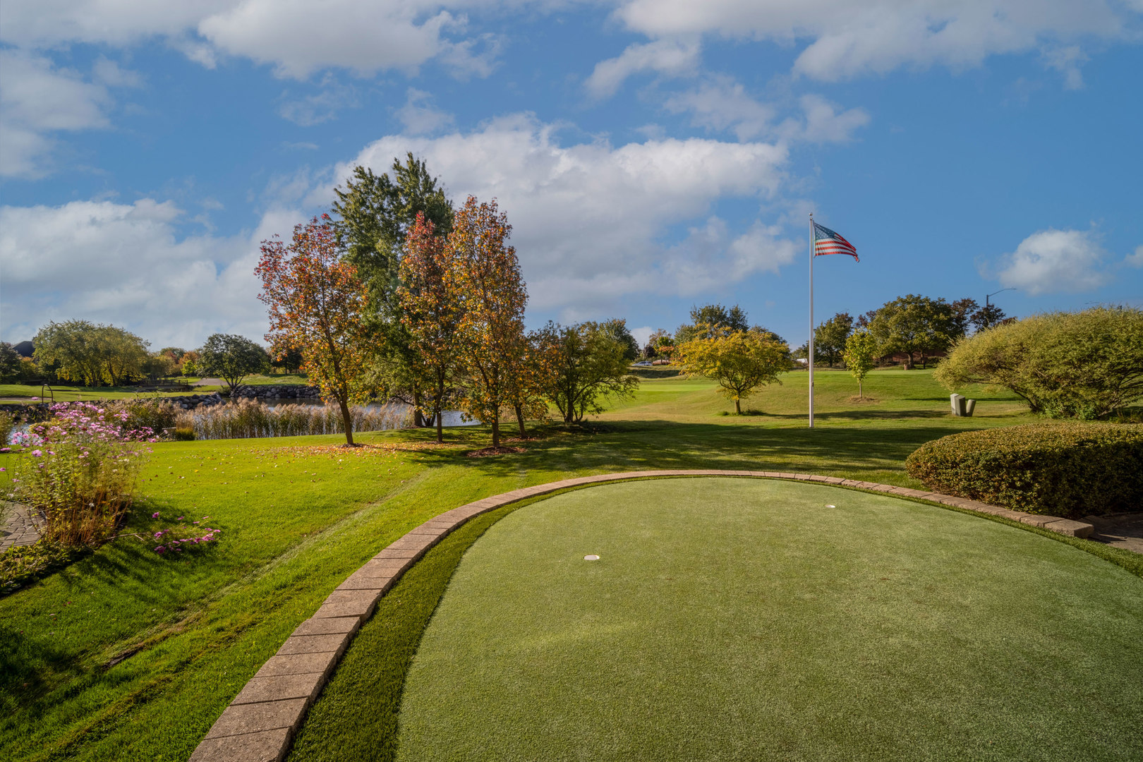 1688 Saint Andrew Drive, Vernon Hills, IL 60061