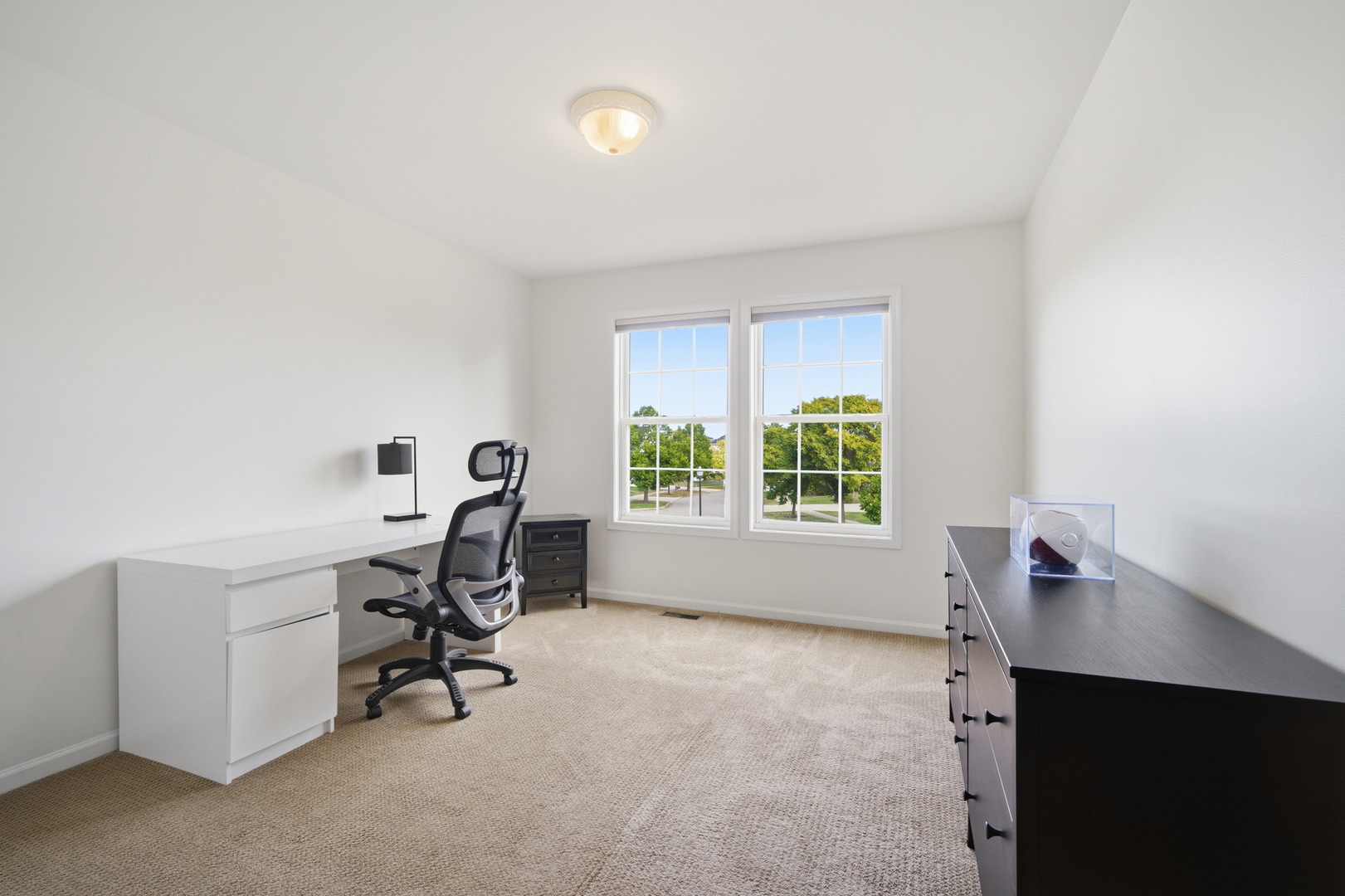 1688 Saint Andrew Drive, Vernon Hills, IL 60061